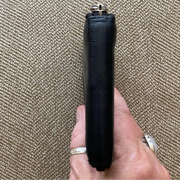 Osgoode Marley Zippered Bifold Wallet. Black Cashmere Leather. EUC. - Picture 14 of 16